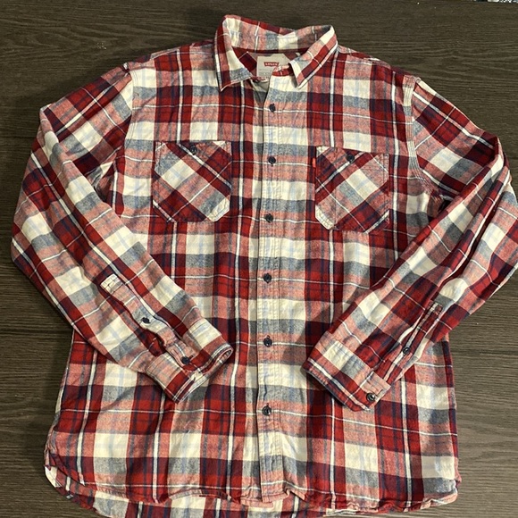 Levi’s plaid flannel. Size L. Red/cream/blue. Button down. Long sleeve. Collar. - Picture 1 of 12